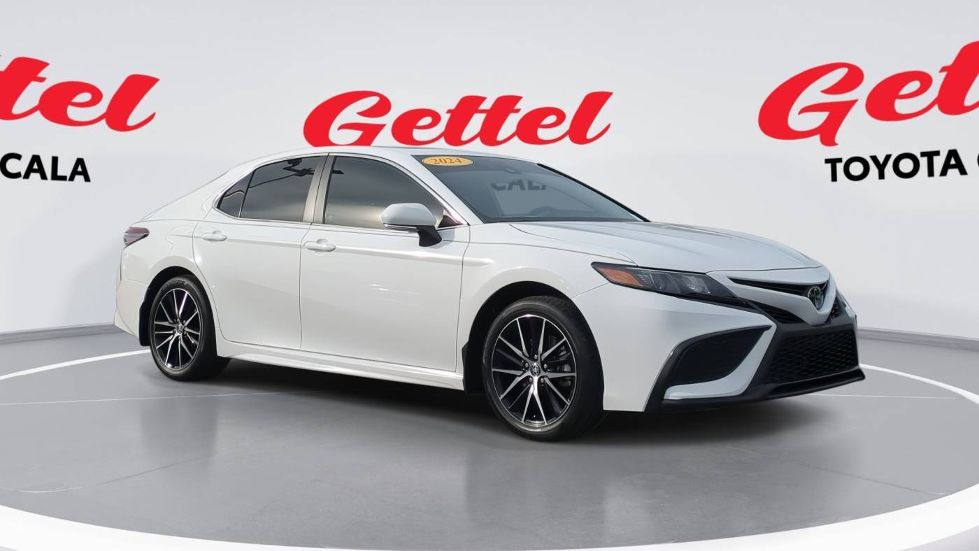 2024 Toyota Camry SE — Sedan — 10,405 mi — Ocala, FL