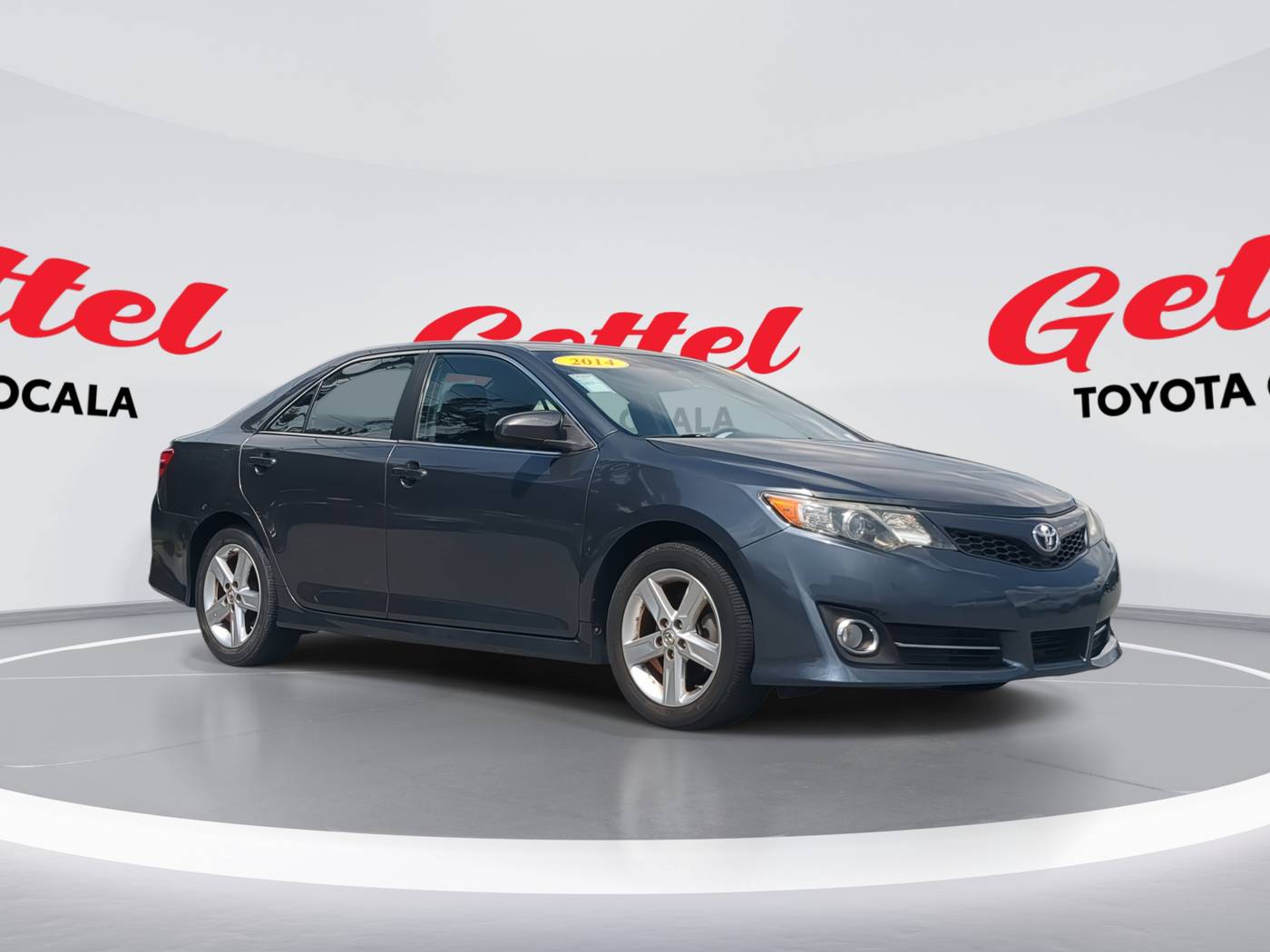 2014 Toyota Camry SE — Sedan — 81,658 mi — Ocala, FL