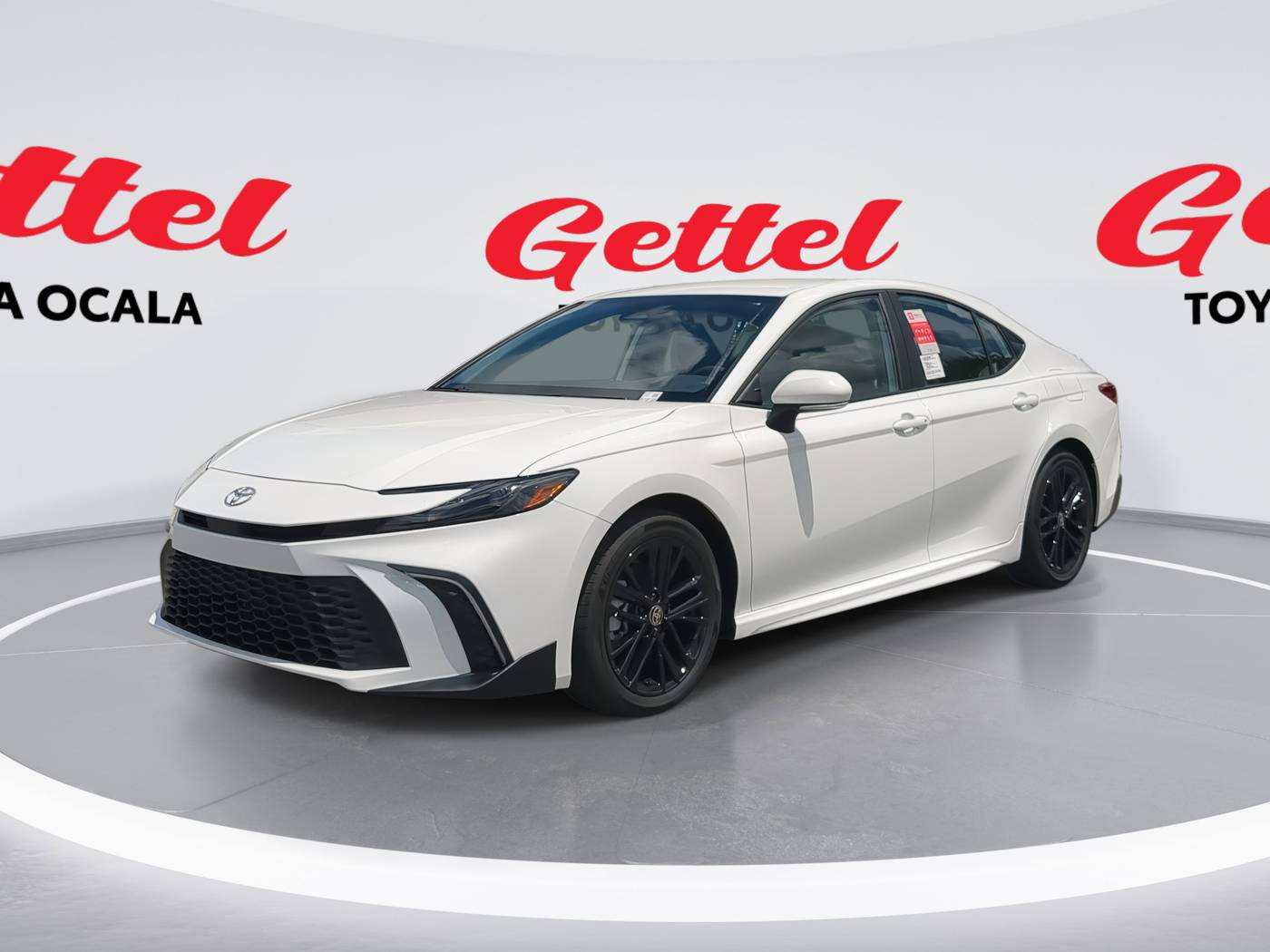 2025 Toyota Camry Hybrid SE — Sedan — 61 mi — Ocala, FL