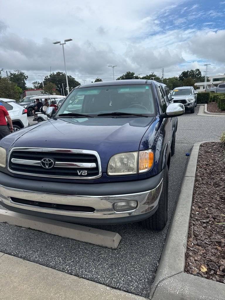 2000 Toyota Tundra SR5 — Pickup Truck — 182,925 mi — Ocala, FL