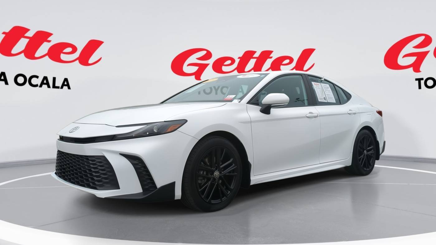 2025 Toyota Camry SE — Sedan — 4,495 mi — Ocala, FL