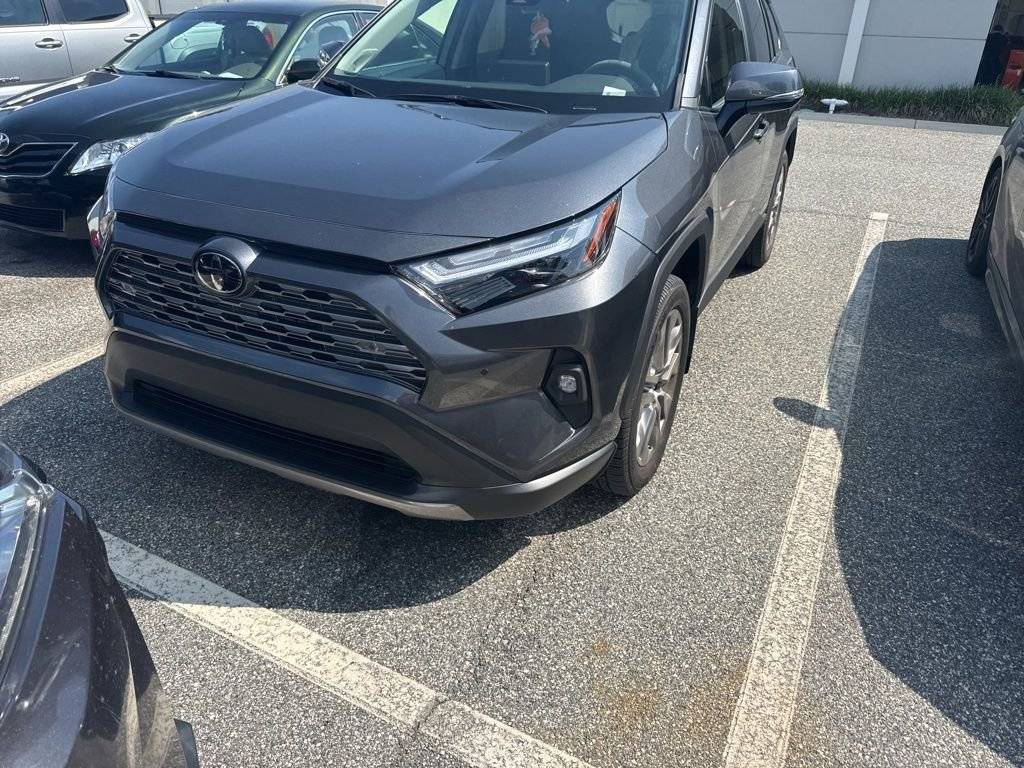 2025 Toyota RAV4 Limited — SUV — 1,655 mi — Ocala, FL