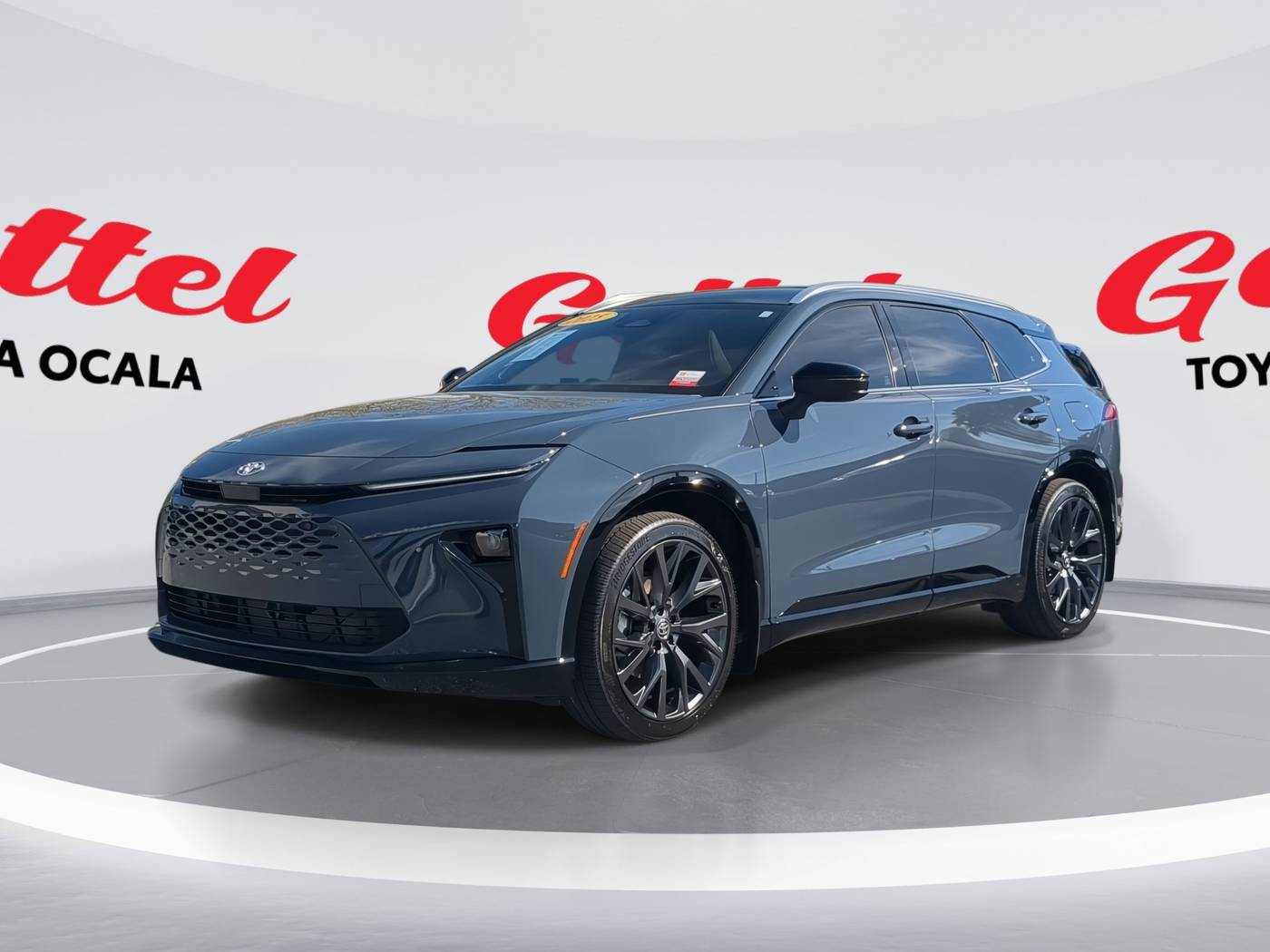 2025 Toyota Crown Signia Limited — SUV — 1,271 mi — Ocala, FL