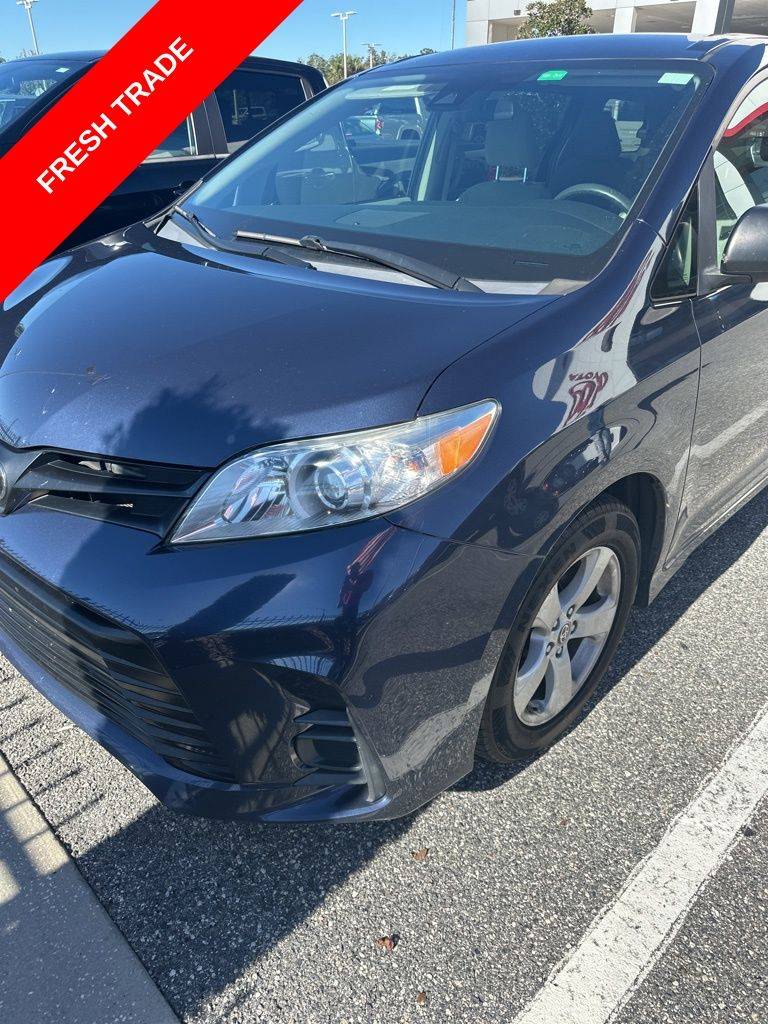 2020 Toyota Sienna L — Minivan — 82,667 mi — Ocala, FL