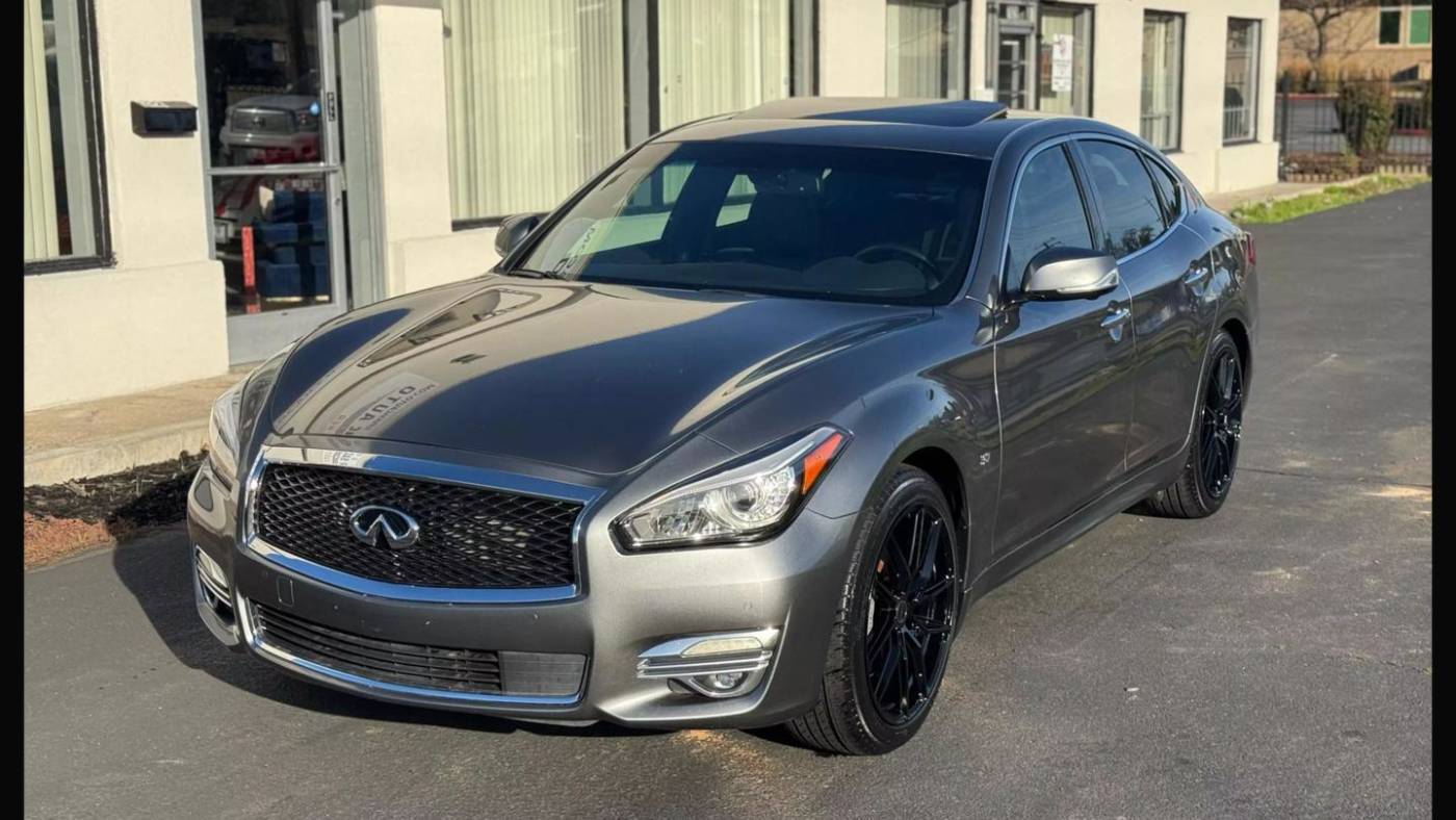 2016 INFINITI Q70 3.7 — Sedan — 55,770 mi — Carmichael, CA