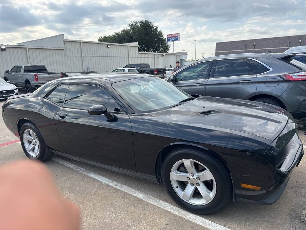 2014 Dodge Challenger SXT — Coupe — 96,616 mi — Arlington, TX