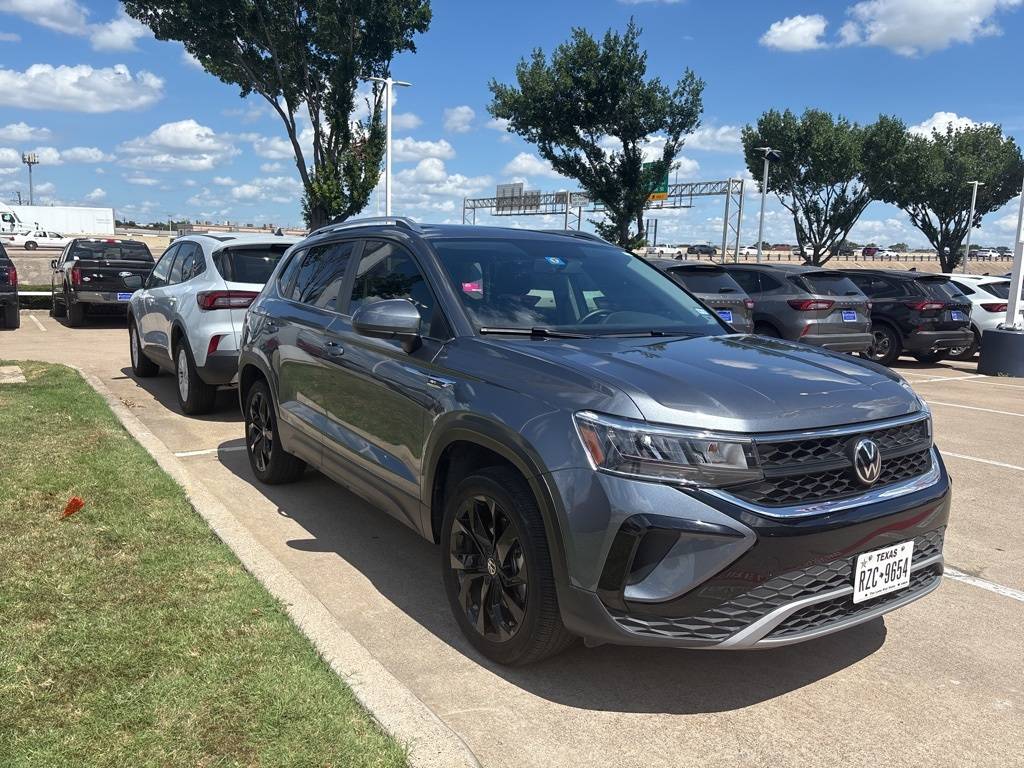 2022 Volkswagen Taos SE — SUV — 28,269 mi — Arlington, TX