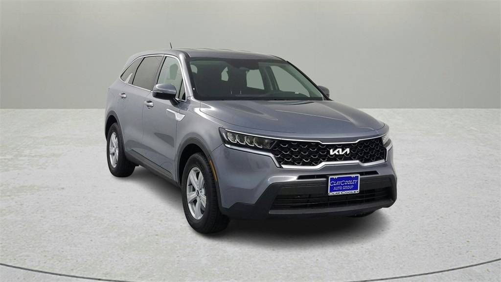 2023 Kia Sorento LX — SUV — 5,048 mi — Arlington, TX