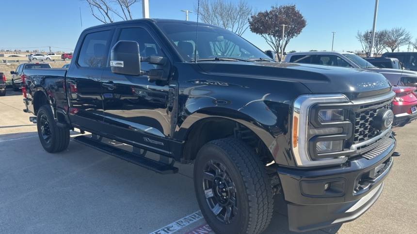 2023 Ford Super Duty F-250 LARIAT — Pickup Truck — 17,352 mi — Arlington, TX