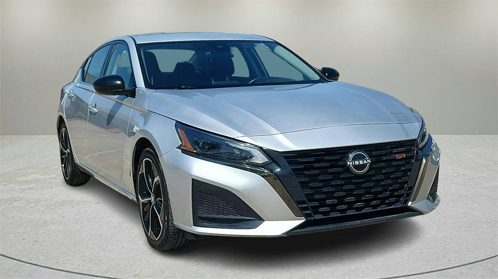 2023 Nissan Altima SR — Sedan — 61,100 mi — Arlington, TX