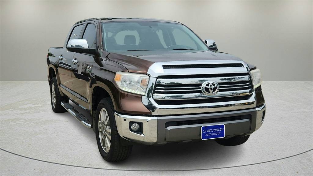 2017 Toyota Tundra Platinum — Pickup Truck — 139,165 mi — Arlington, TX