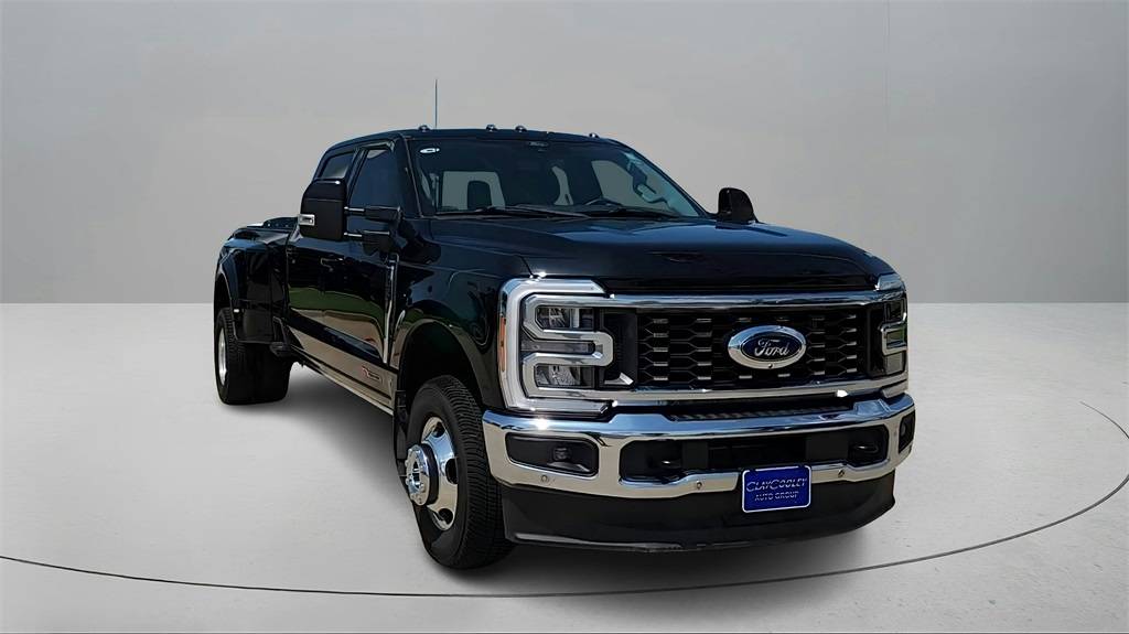 2024 Ford Super Duty F-350 LARIAT — Pickup Truck — 9,470 mi — Arlington, TX