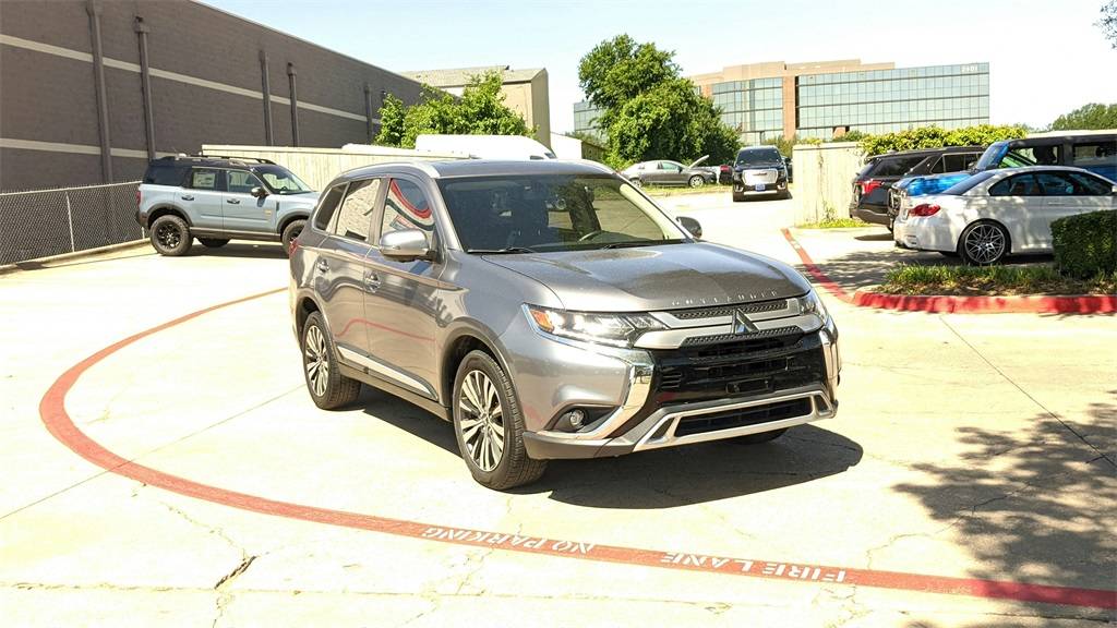 2019 Mitsubishi Outlander SE — SUV — 93,663 mi — Arlington, TX