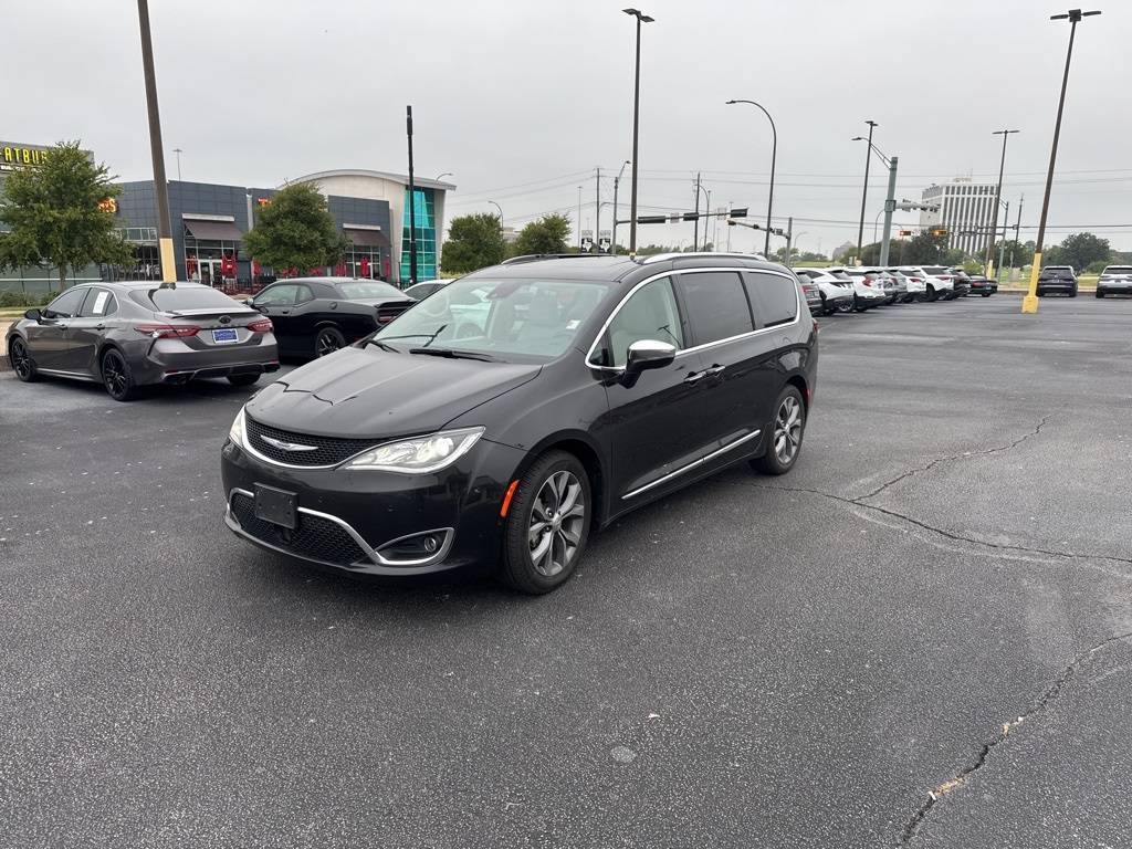 2019 Chrysler Pacifica Limited — Minivan — 103,348 mi — Arlington, TX