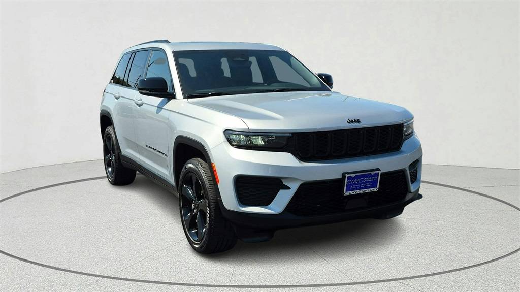 2023 Jeep Grand Cherokee Altitude — SUV — 17,077 mi — Arlington, TX