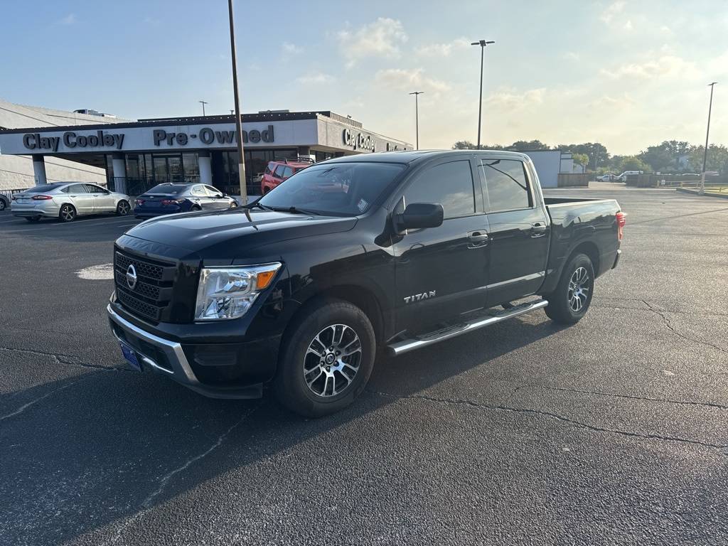 2022 Nissan Titan SV — Pickup Truck — 67,014 mi — Arlington, TX