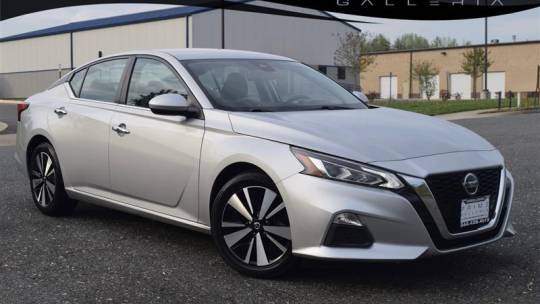 2021 Nissan Altima 2.5 SV