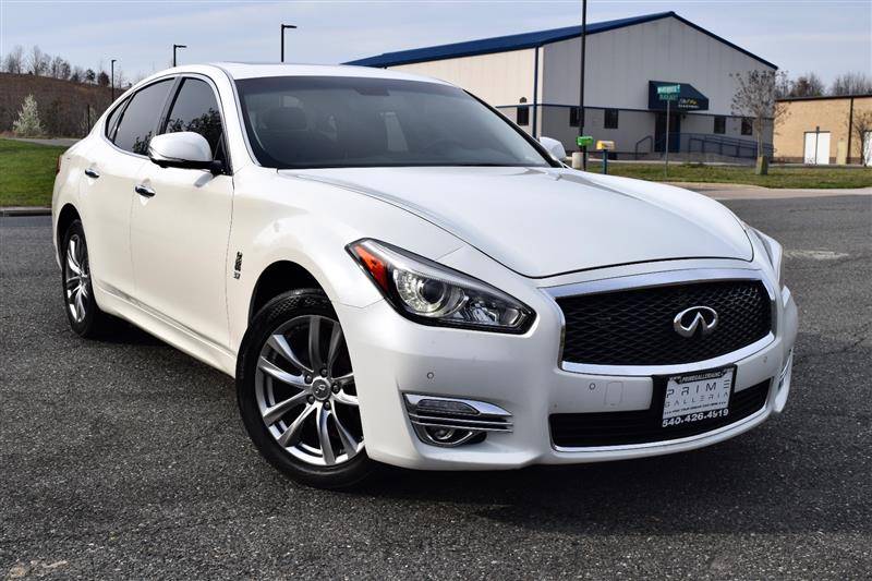 2019 INFINITI Q70 3.7x LUXE — Sedan — 100,536 mi — Fredericksburg, VA