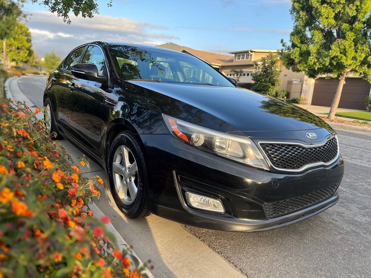 2015 Kia Optima LX — Sedan — 99,500 mi — Huntington Beach, CA