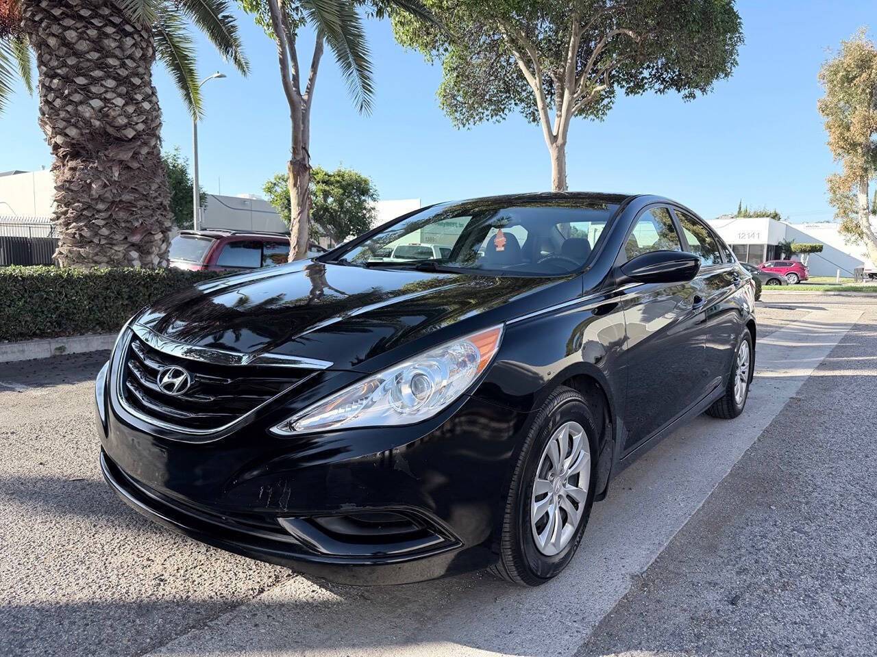 2012 Hyundai Sonata GLS — Sedan — 87,000 mi — Huntington Beach, CA