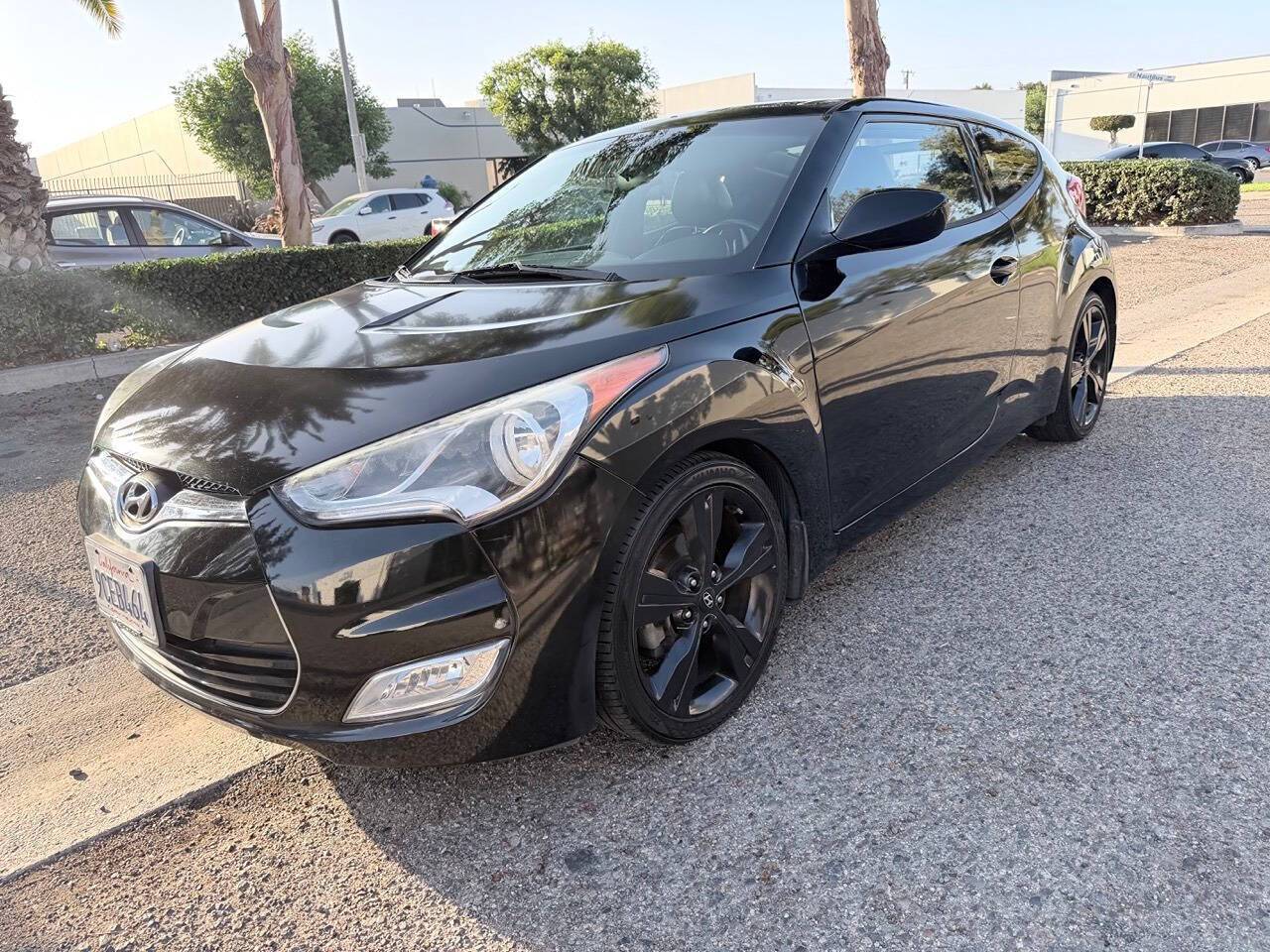 2016 Hyundai Veloster Base — Hatchback — 55,000 mi — Huntington Beach, CA