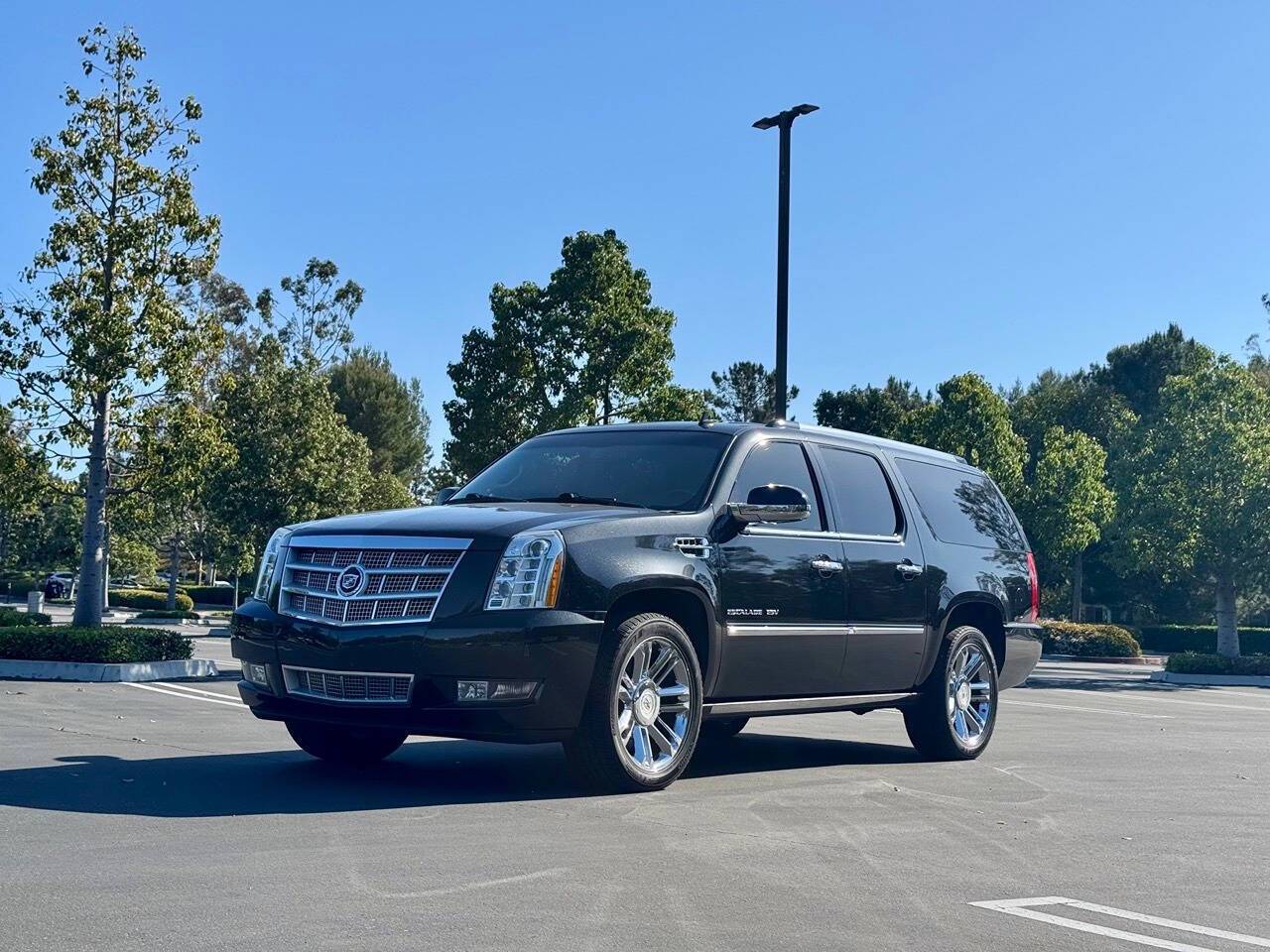 2012 Cadillac Escalade Platinum Edition — SUV — 115,000 mi — Huntington Beach, CA