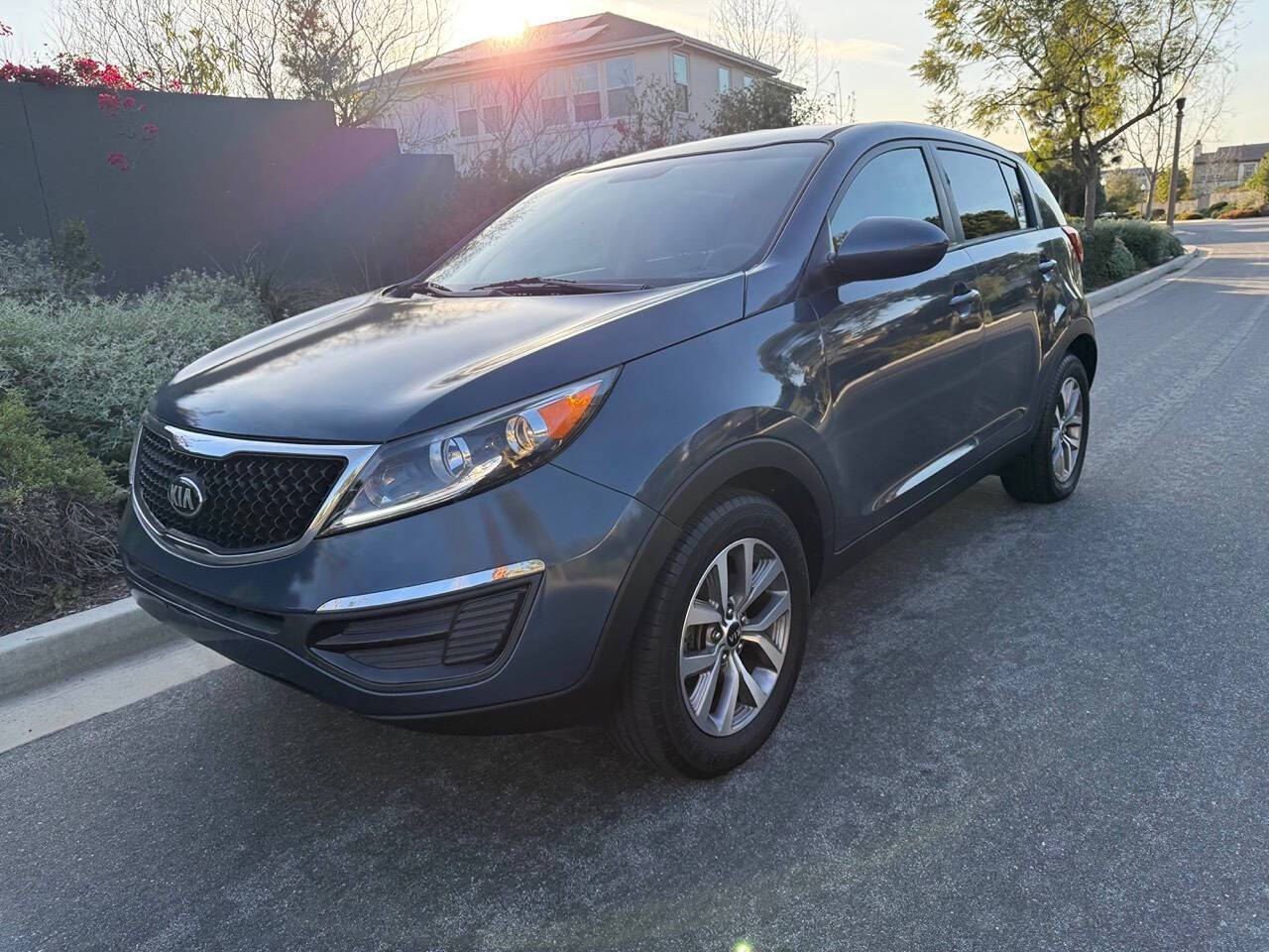 2016 Kia Sportage LX — SUV — 106,000 mi — Huntington Beach, CA