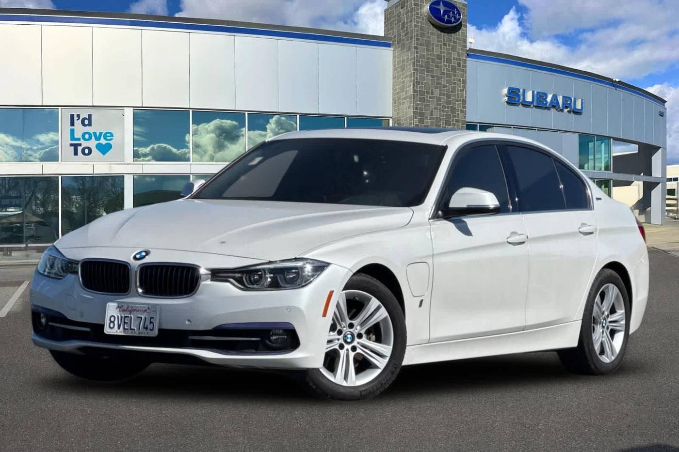 2018 BMW 3 Series 330e