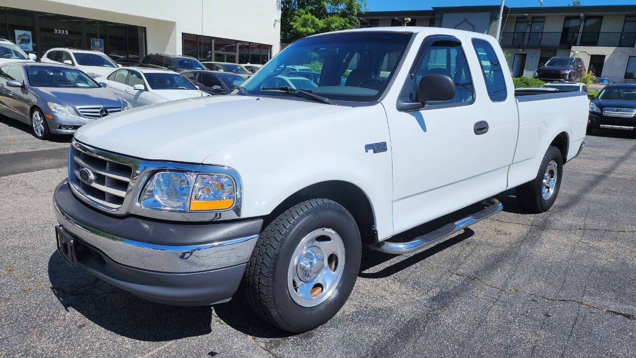 2000 Ford F-150 XL — Pickup Truck — 115,015 mi — Raleigh, NC