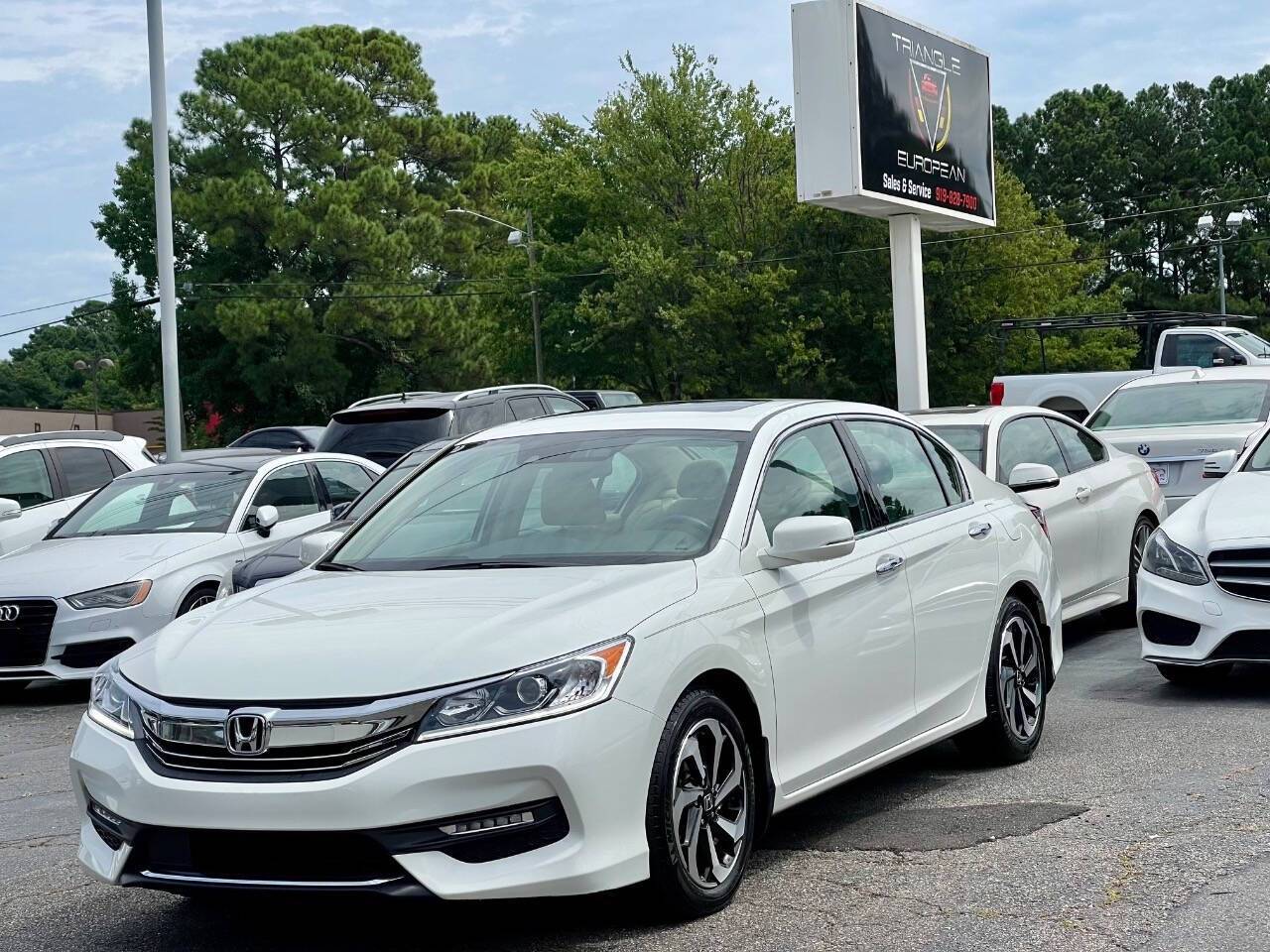 2017 Honda Accord EX-L V6 — Sedan — 96,108 mi — Raleigh, NC