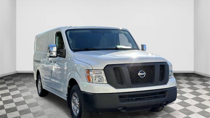 2021 Nissan NV Cargo NV2500 HD SV — Cargo Van — 61,561 mi — St. James, NY
