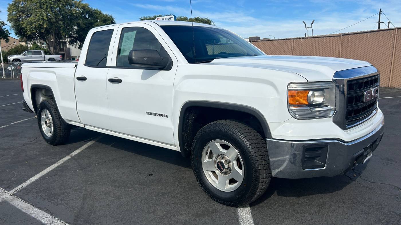 2014 GMC Sierra 1500 Base — Pickup Truck — 126,454 mi — Santa Ana, CA