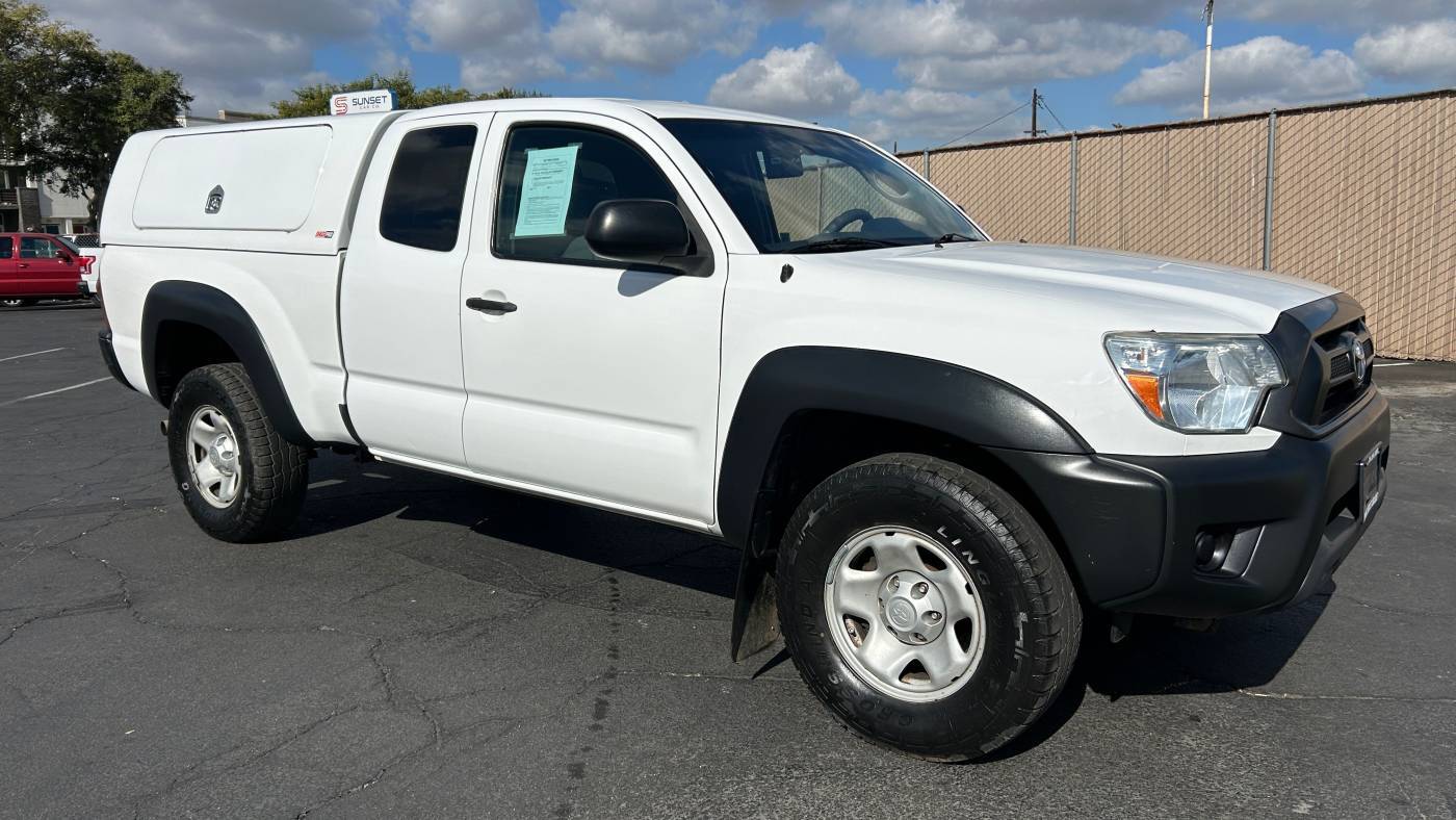 2015 Toyota Tacoma Base — Pickup Truck — 167,193 mi — Santa Ana, CA