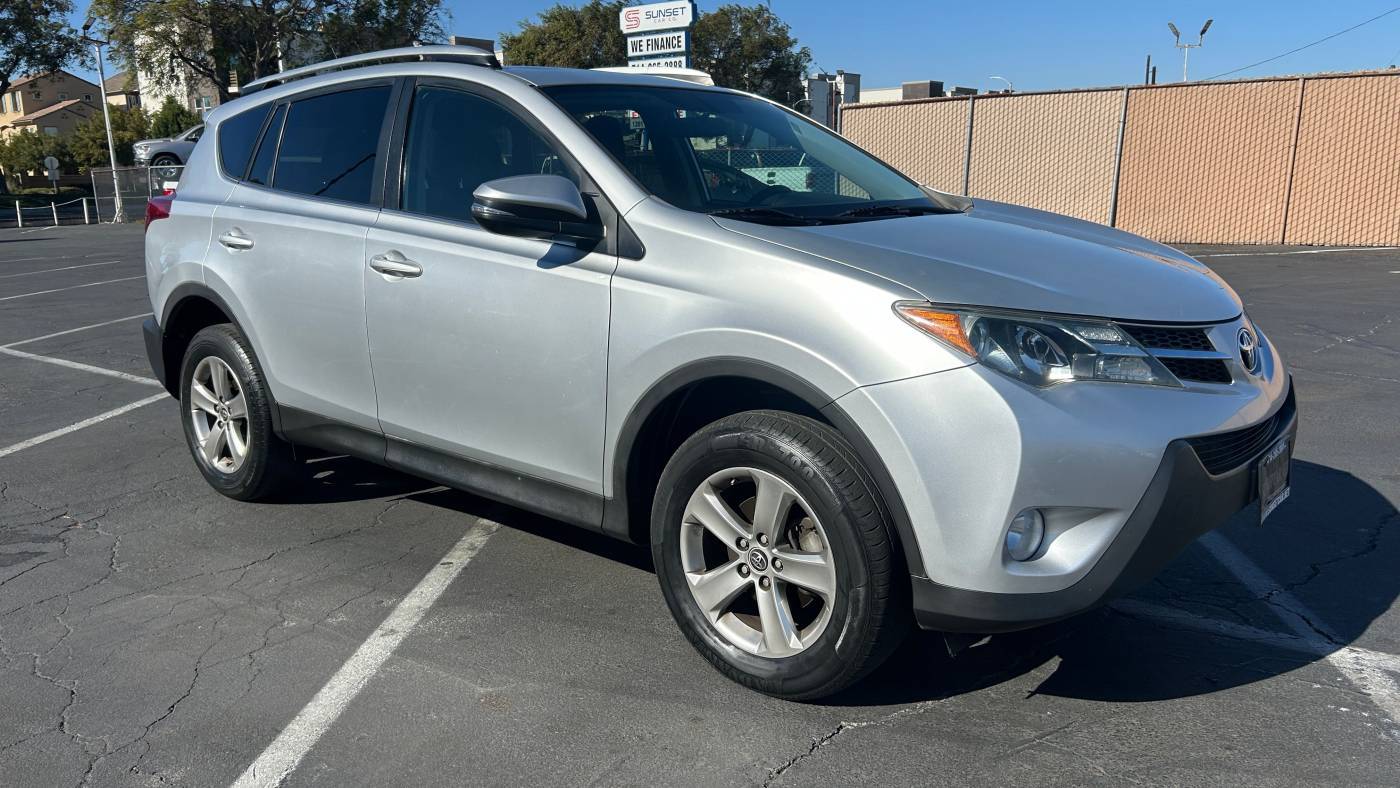 2015 Toyota RAV4 XLE — SUV — 99,089 mi — Santa Ana, CA