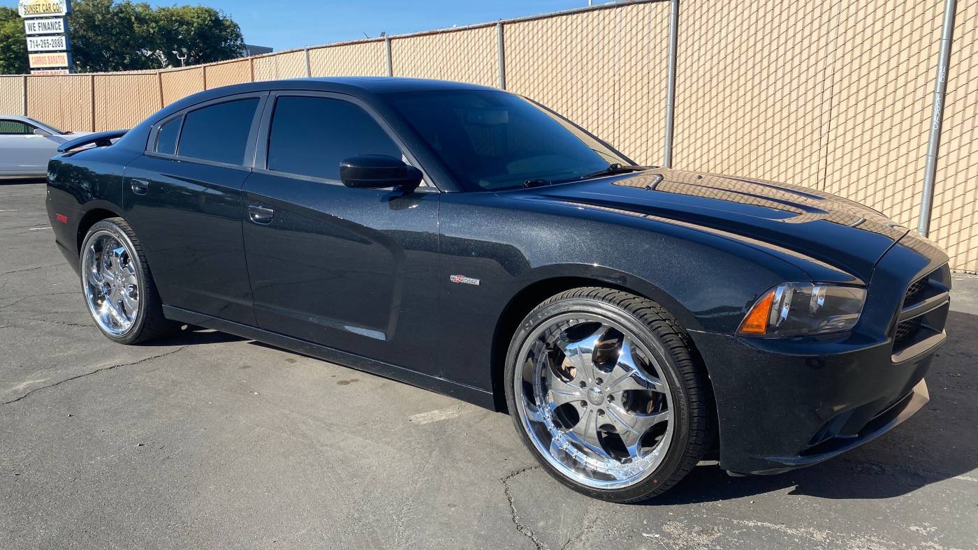 2014 Dodge Charger SXT — Sedan — 133,542 mi — Santa Ana, CA