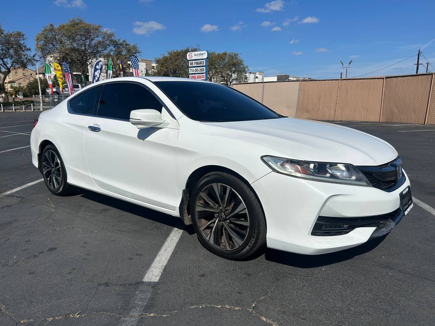 2016 Honda Accord EX — Coupe — 117,576 mi — Santa Ana, CA