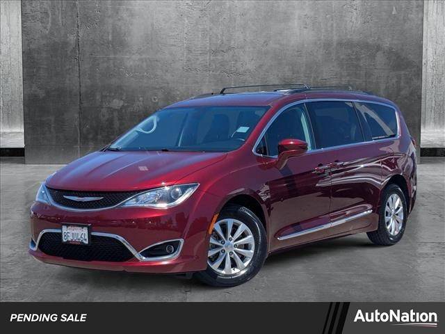 2017 Chrysler Pacifica Touring L — Minivan — 60,470 mi — Santa Clara, CA