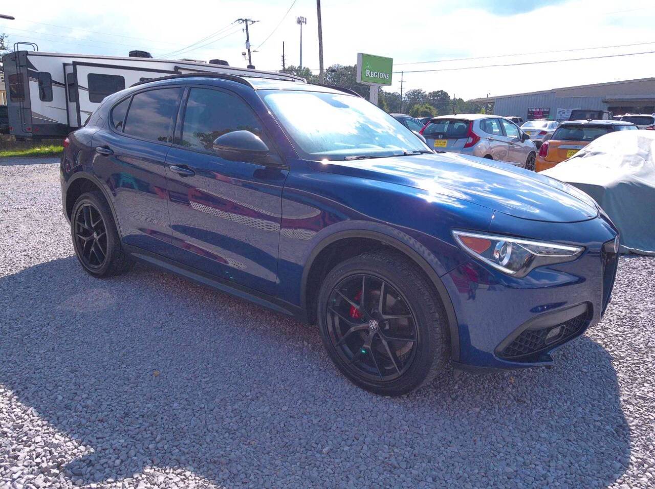 2019 Alfa Romeo Stelvio Standard — SUV — 101,100 mi — Picayune, MS
