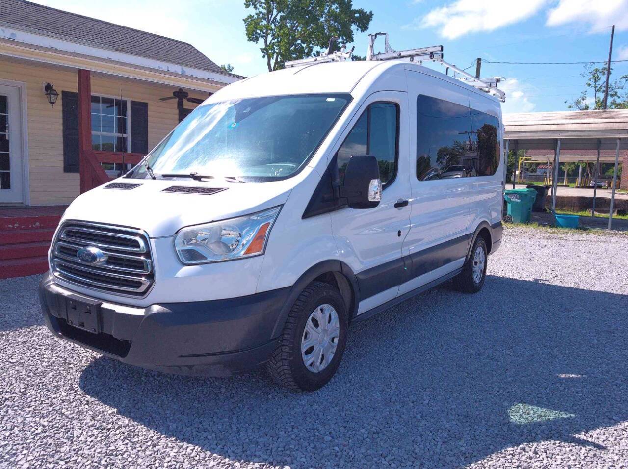 2015 Ford Transit 150 XLT