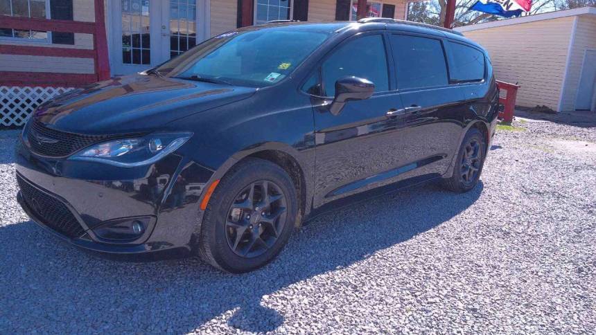 2020 Chrysler Pacifica Touring L Plus — Minivan — 106,680 mi — Picayune, MS