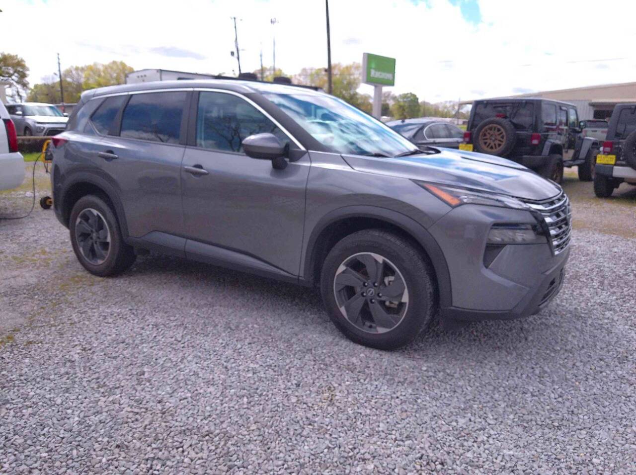 2024 Nissan Rogue SV — SUV — 19,480 mi — Picayune, MS