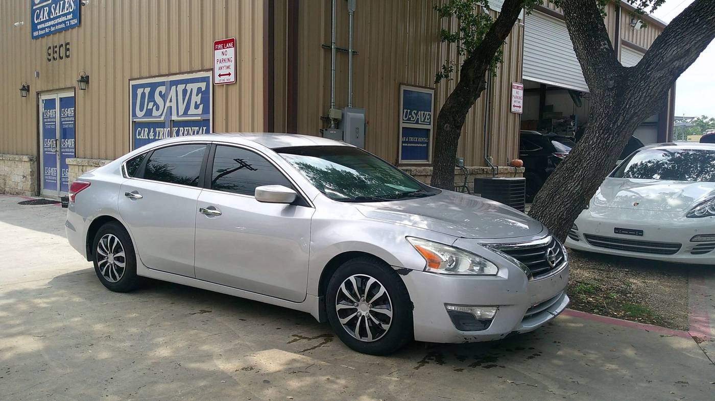 2013 Nissan Altima 2.5 S — Sedan — 124,959 mi — San Antonio, TX