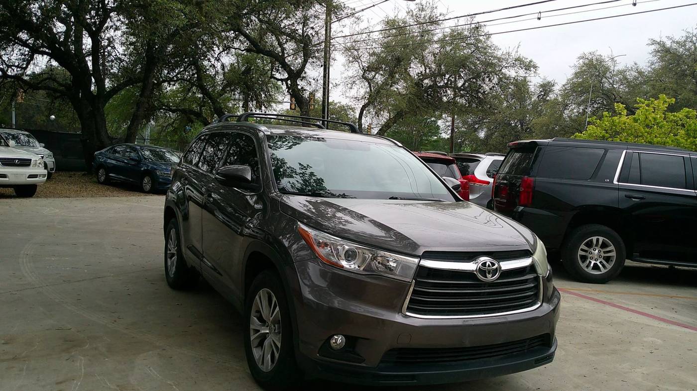 2015 Toyota Highlander XLE — SUV — 184,589 mi — San Antonio, TX