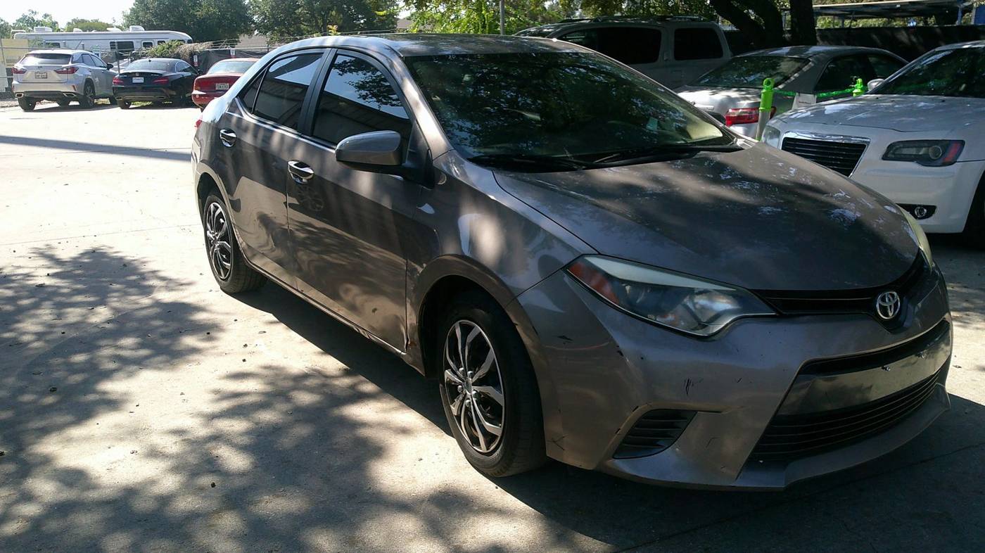 2015 Toyota Corolla LE — Sedan — 123,125 mi — San Antonio, TX