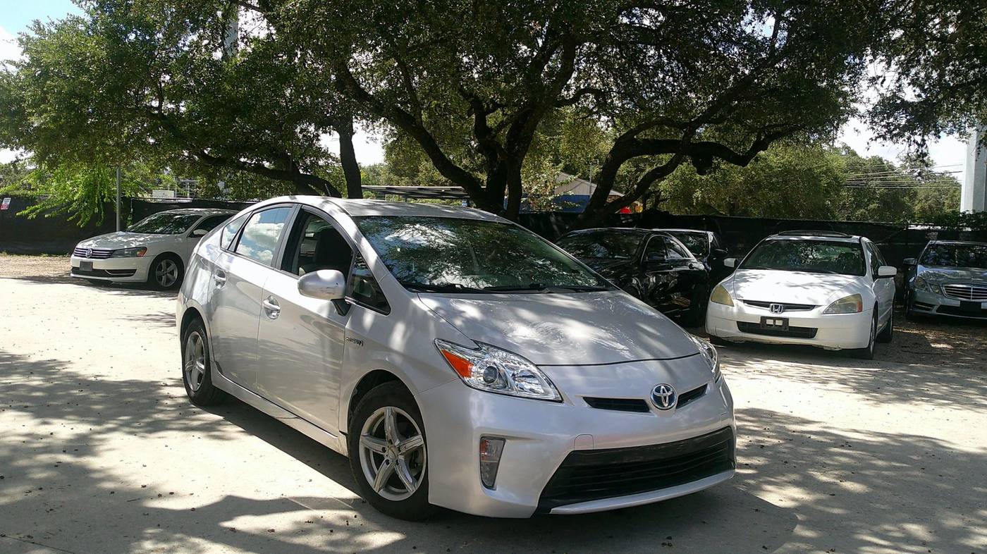 2015 Toyota Prius One — Hatchback — 135,190 mi — San Antonio, TX