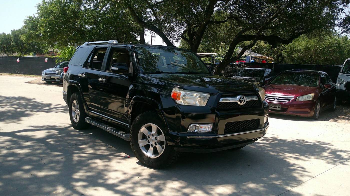 2011 Toyota 4Runner SR5 — SUV — 121,546 mi — San Antonio, TX