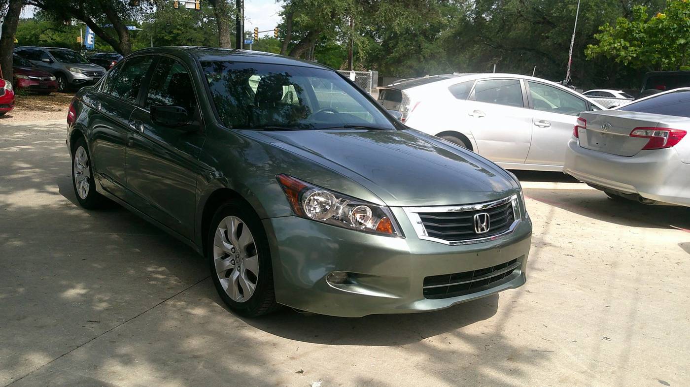 2009 Honda Accord EX-L V6 — Sedan — 139,062 mi — San Antonio, TX