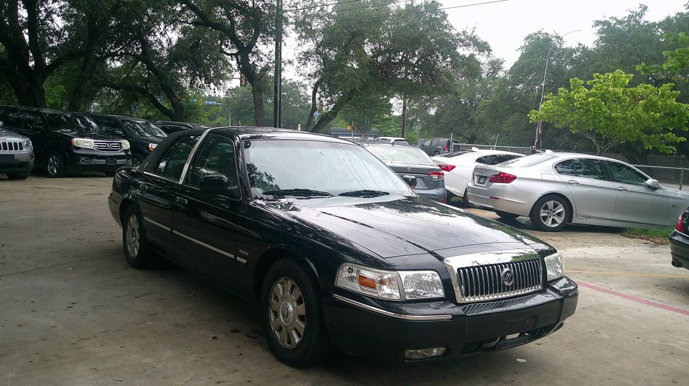 2009 Mercury Grand Marquis LS — Sedan — 110,121 mi — San Antonio, TX