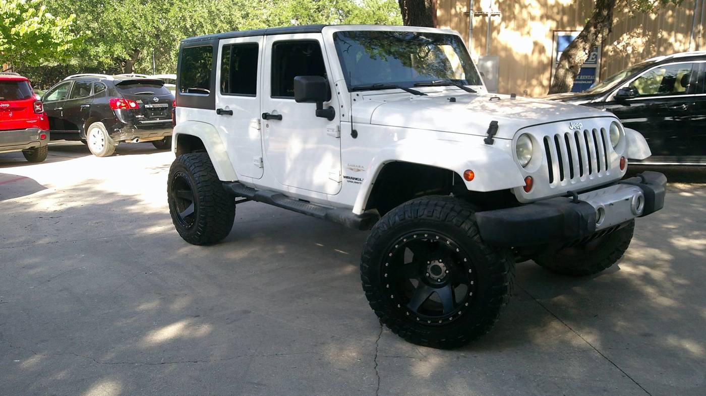 2013 Jeep Wrangler Sahara