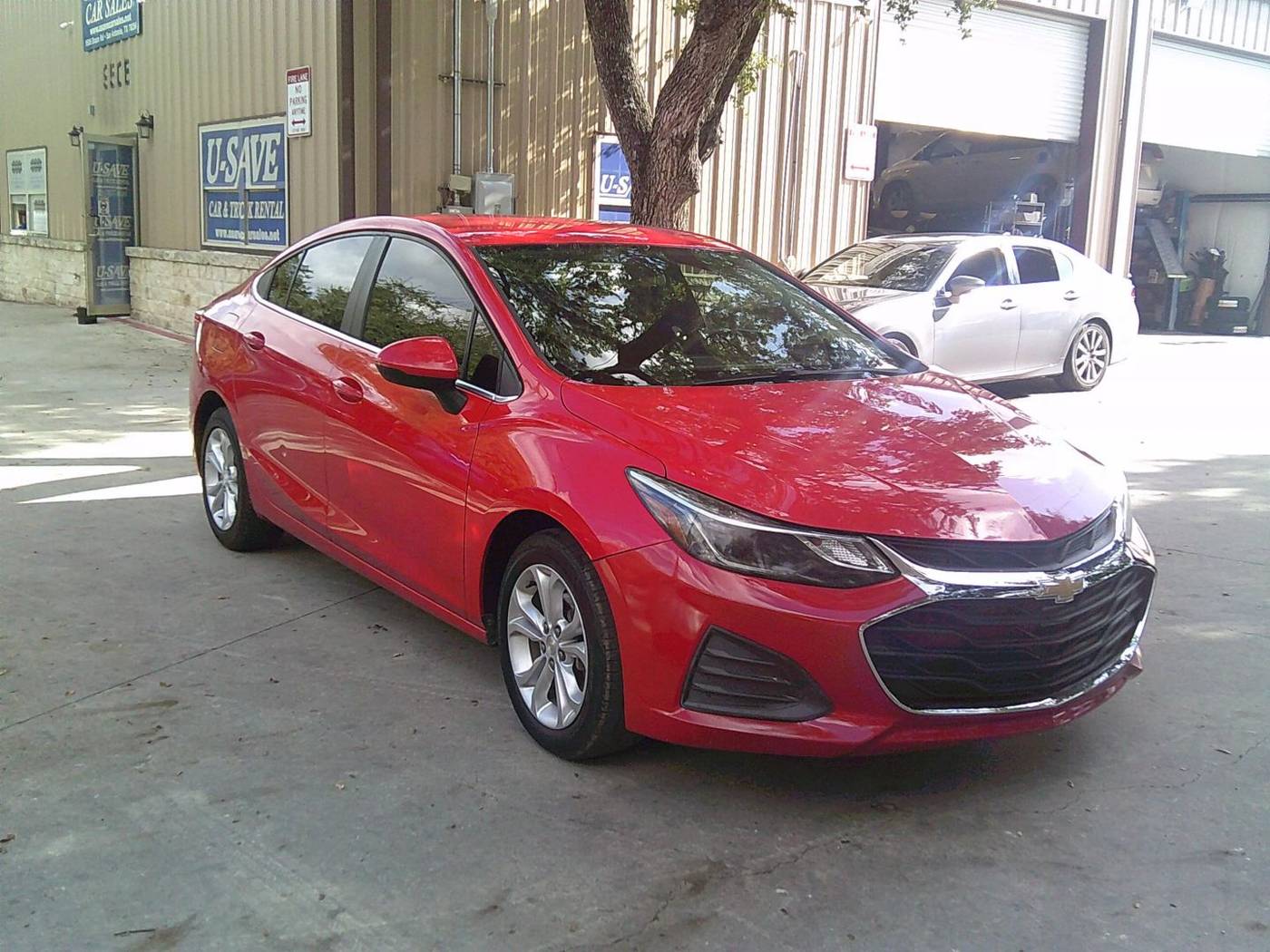 2019 Chevrolet Cruze LT — Sedan — 123,737 mi — San Antonio, TX
